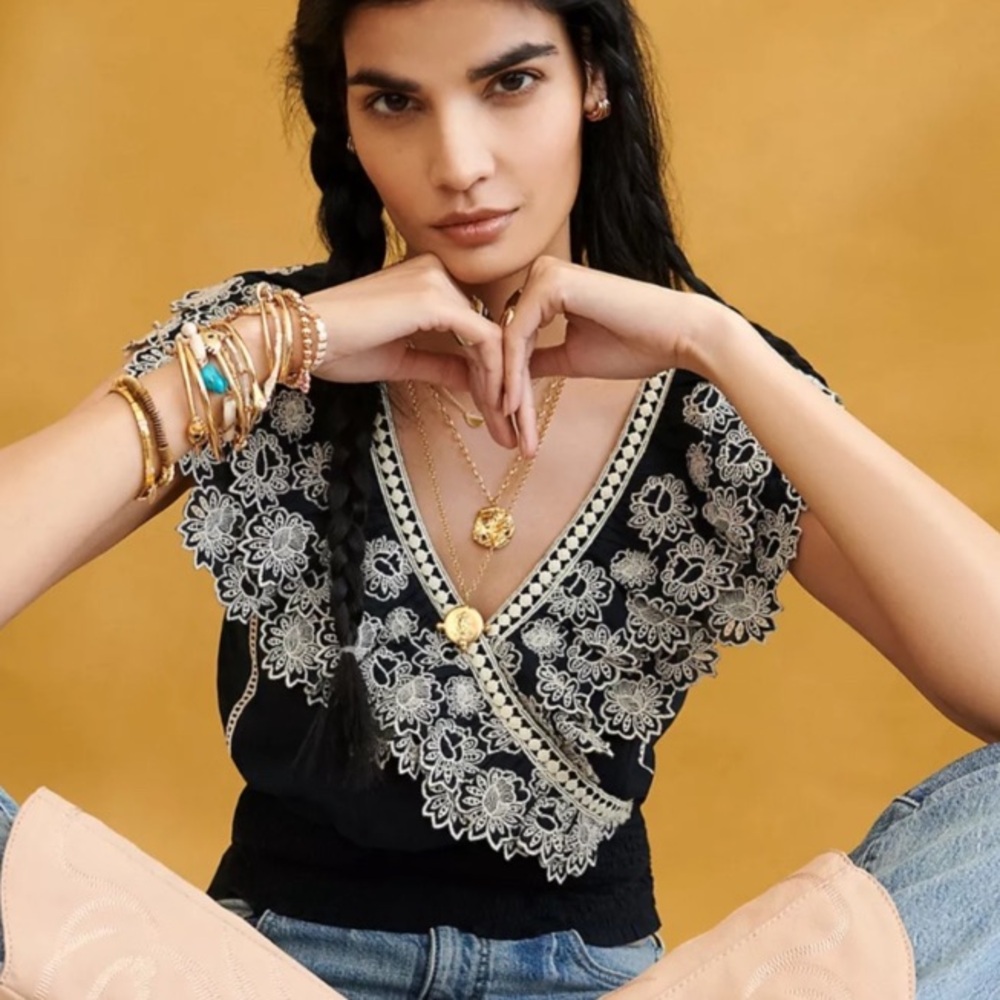 Monograph Anthropologie Blouse XL Black Embroidered Floral Ruffle Crop Top Boho